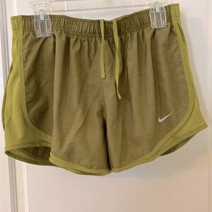 Nike Dri-fit NWOT running shorts in size Large